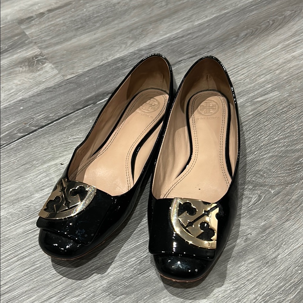 Tory Burch Black Patent Leather Flats with Gold Accent